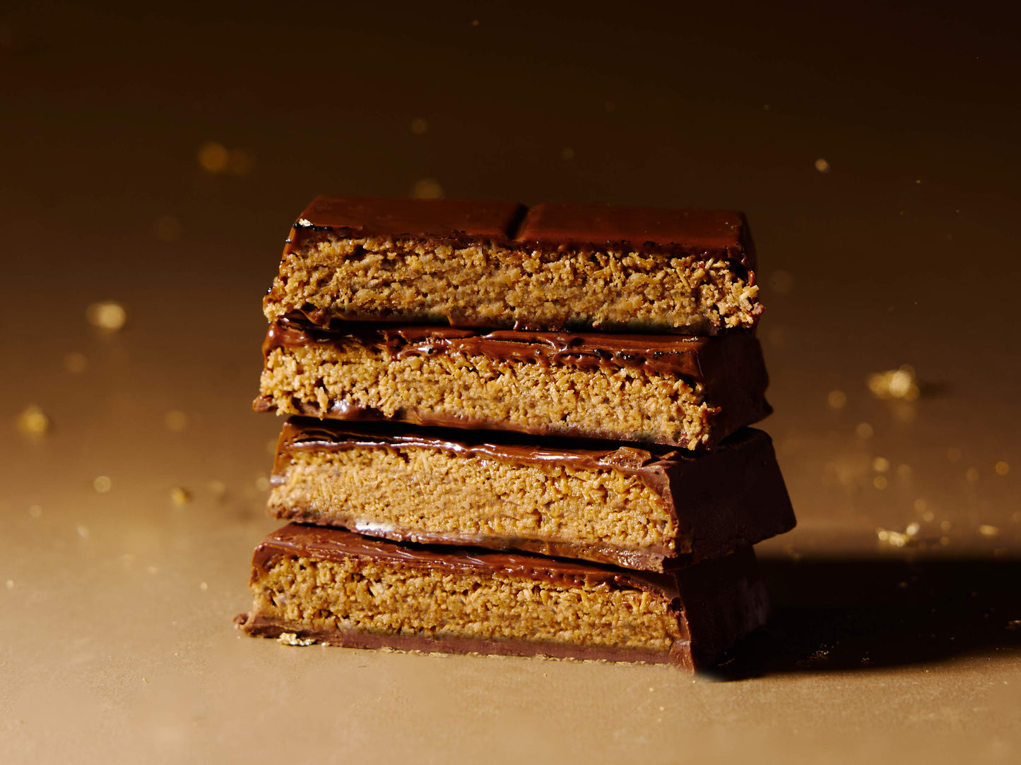 Dubai-Style Ispica Sesame 58% Milk Chocolate Bar
